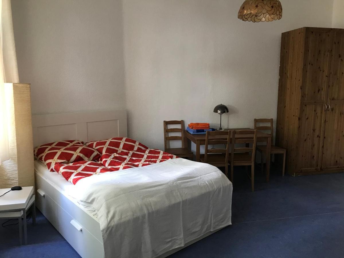 Klein App In Alt - Tegel Apartment Berlin Luaran gambar