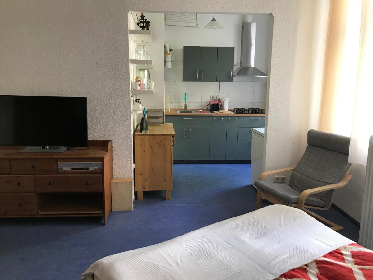 Klein App In Alt - Tegel Apartment Berlin Luaran gambar